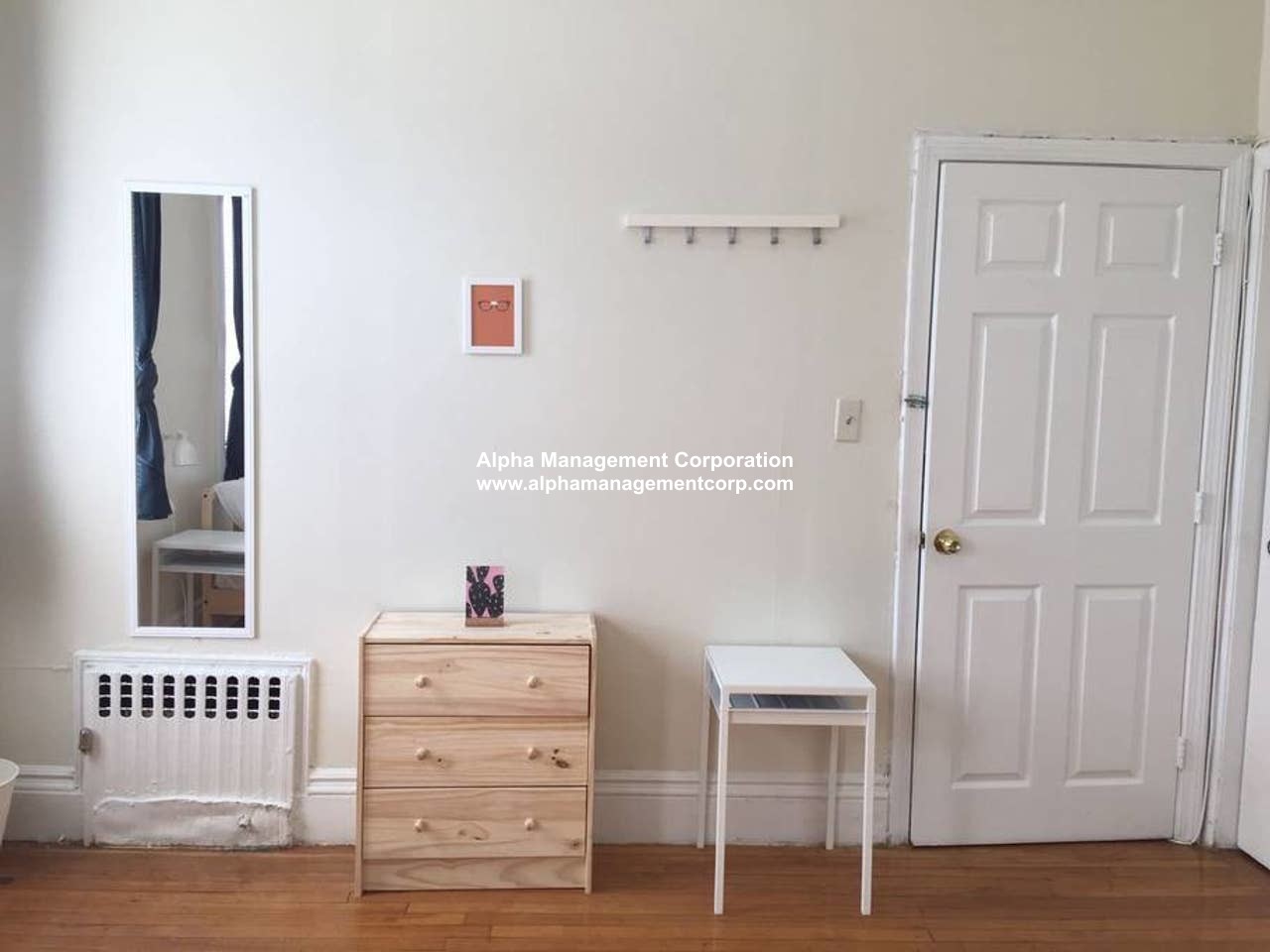 1 bed, 1 bath apartment for rent at 126 Warren St Unit 14, Brighton — photo 6 of 10