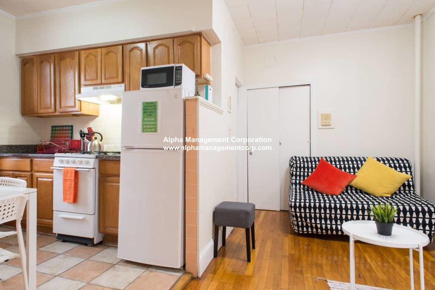 1 bed, 1 bath apartment for rent at 126 Warren St Unit 14, Brighton — photo 3 of 10