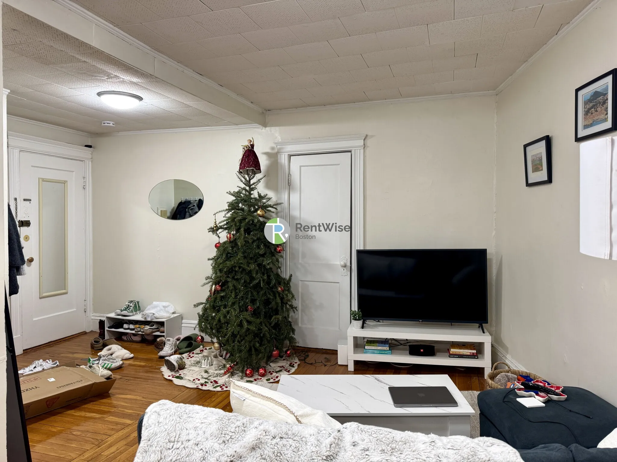 2 bed, 1 bath apartment for rent at 126 Warren St Unit 31, Brighton — photo 4 of 14