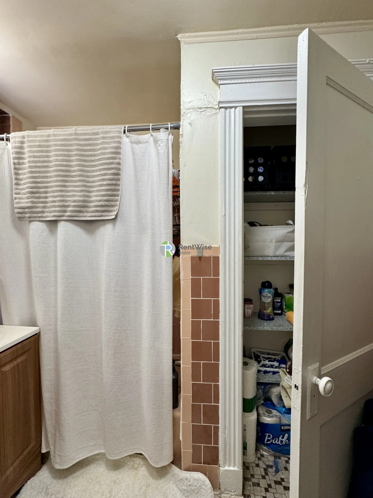 2 bed, 1 bath apartment for rent at 126 Warren St Unit 31, Brighton — photo 10 of 14