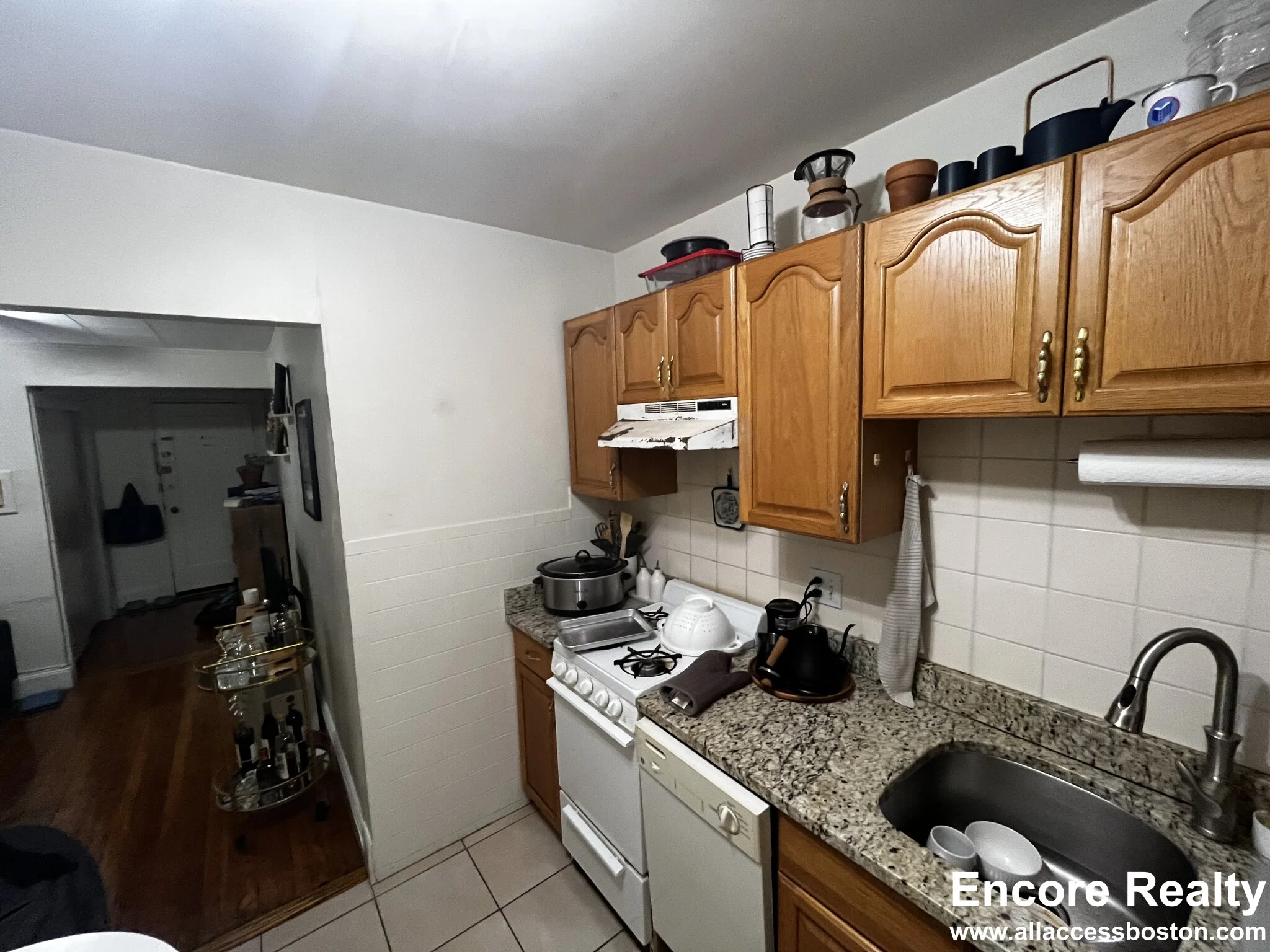 1 bed, 1 bath apartment for rent at 126 Warren St Unit 43, Brighton — photo 5 of 7