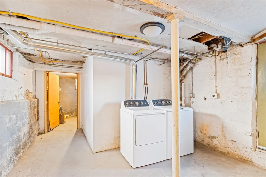 2 bed, 1 bath apartment for rent at 126 Washington Ave Unit 1, Waltham — photo 22 of 22