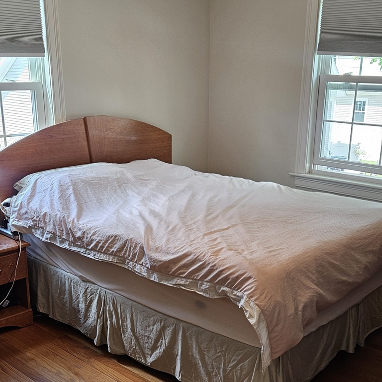 3 bed, 2 bath apartment for rent at 126 Waverley St, Belmont — photo 9 of 15