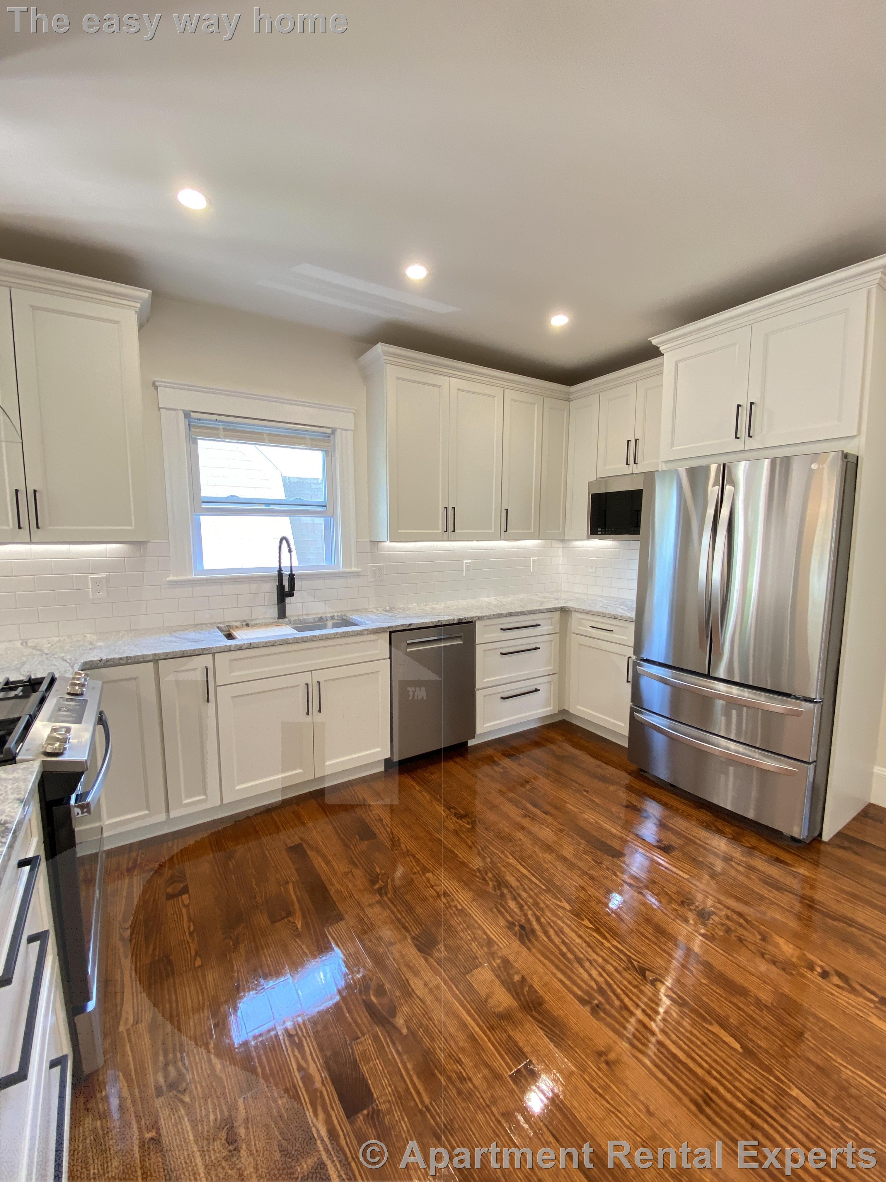 3 bed, 1 bath apartment for rent at 126 Winsor Ave Unit 2, Watertown Center — photo 2 of 18