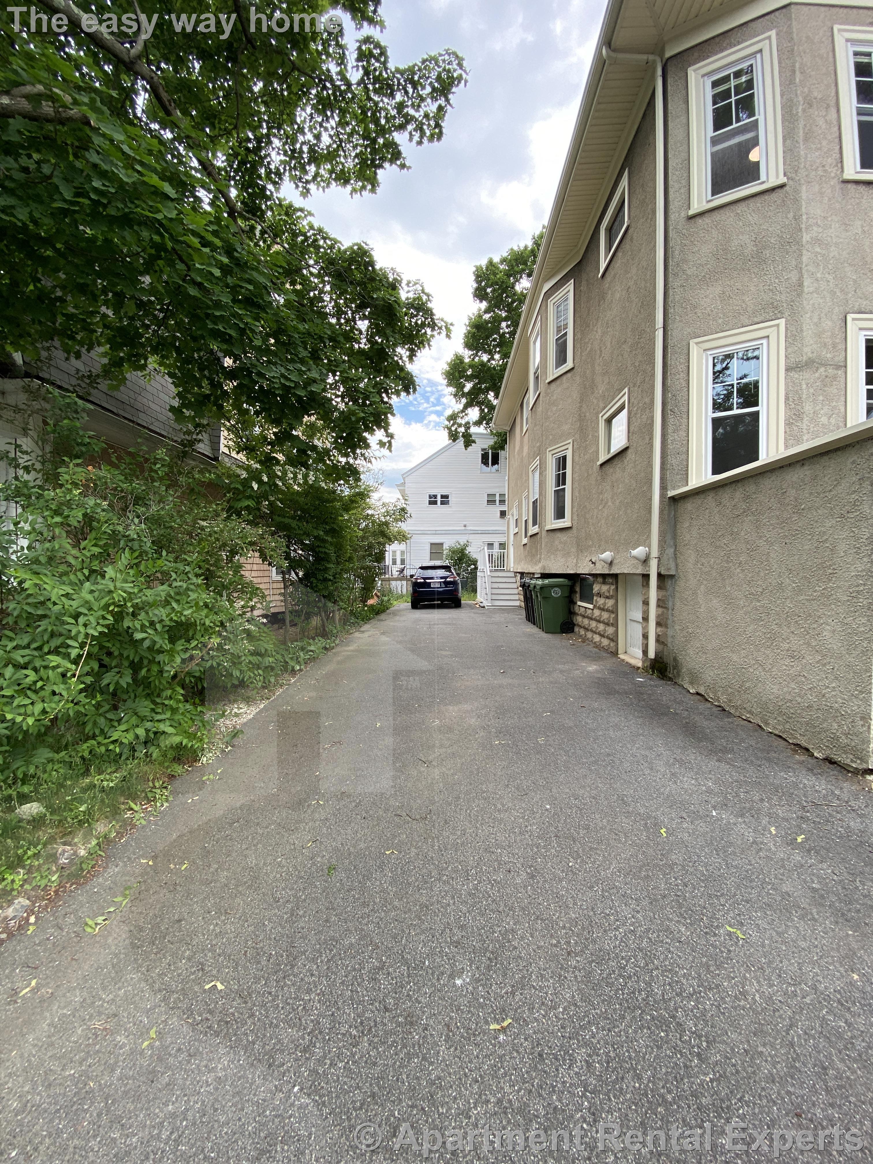 3 bed, 1 bath apartment for rent at 126 Winsor Ave Unit 2, Watertown Center — photo 17 of 18