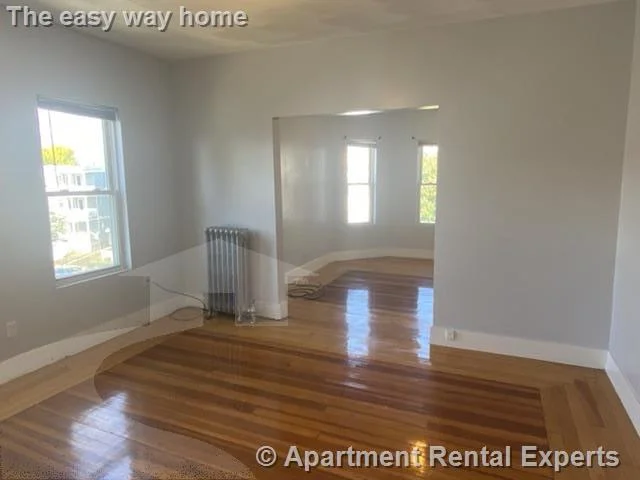 3 bed, 1 bath apartment for rent at 1262 Broadway Unit 3, Teele Square — photo 5 of 19