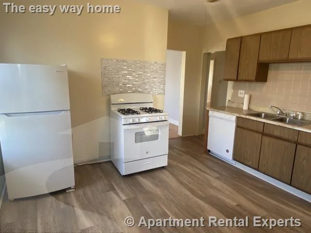 3 bed, 1 bath apartment for rent at 1262 Broadway Unit 3, Teele Square — photo 19 of 19