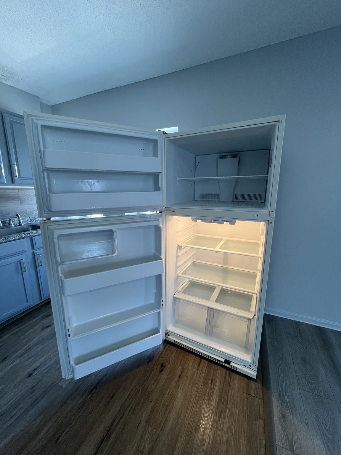 3 bed, 1 bath apartment for rent at 1263-1265 Pleasant St Unit 8, Fall River — photo 22 of 22