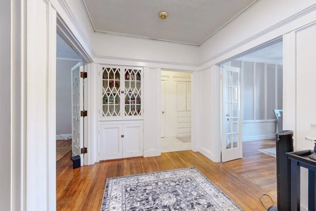 2 bed, 1 bath apartment for rent at 1263 Commonwealth Ave Unit 3, Brighton — photo 2 of 13
