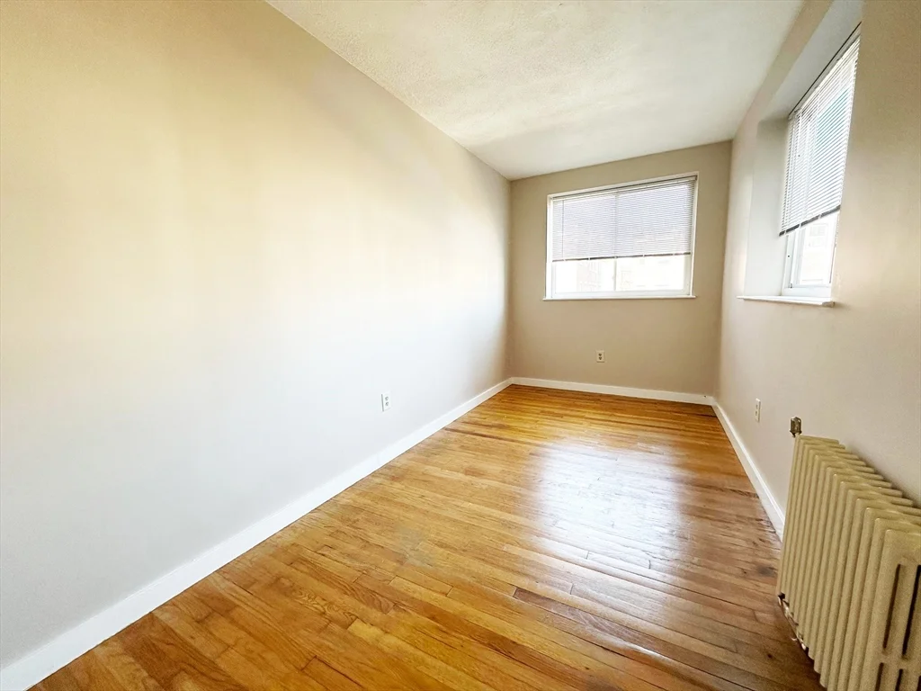 2 bed, 1 bath apartment for rent at 1263 Commonwealth Ave Unit 3, Brighton — photo 10 of 13