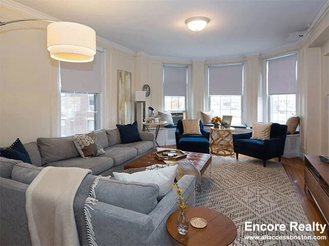 1 bed, 1 bath apartment for rent at 1264 Beacon St Unit 110, North Brookline — photo 1 of 4