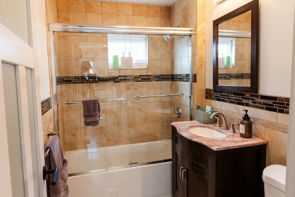 3 bed, 2 bath apartment for rent at 127-129 Bailey Rd Unit 2, Ten Hills — photo 11 of 12