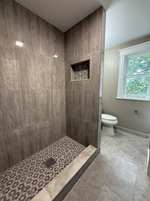 3 bed, 2 bath apartment for rent at 127 Arlington St Unit 0, Hyde Park — photo 20 of 30