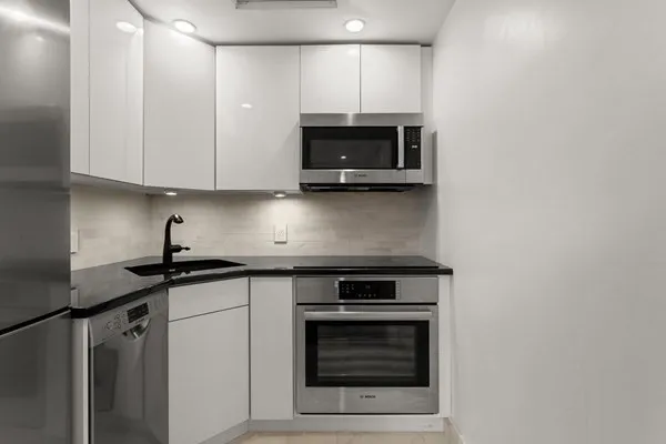 1 bed, 1 bath apartment for rent at 127 Beacon St Unit 51, Back Bay — photo 5 of 12