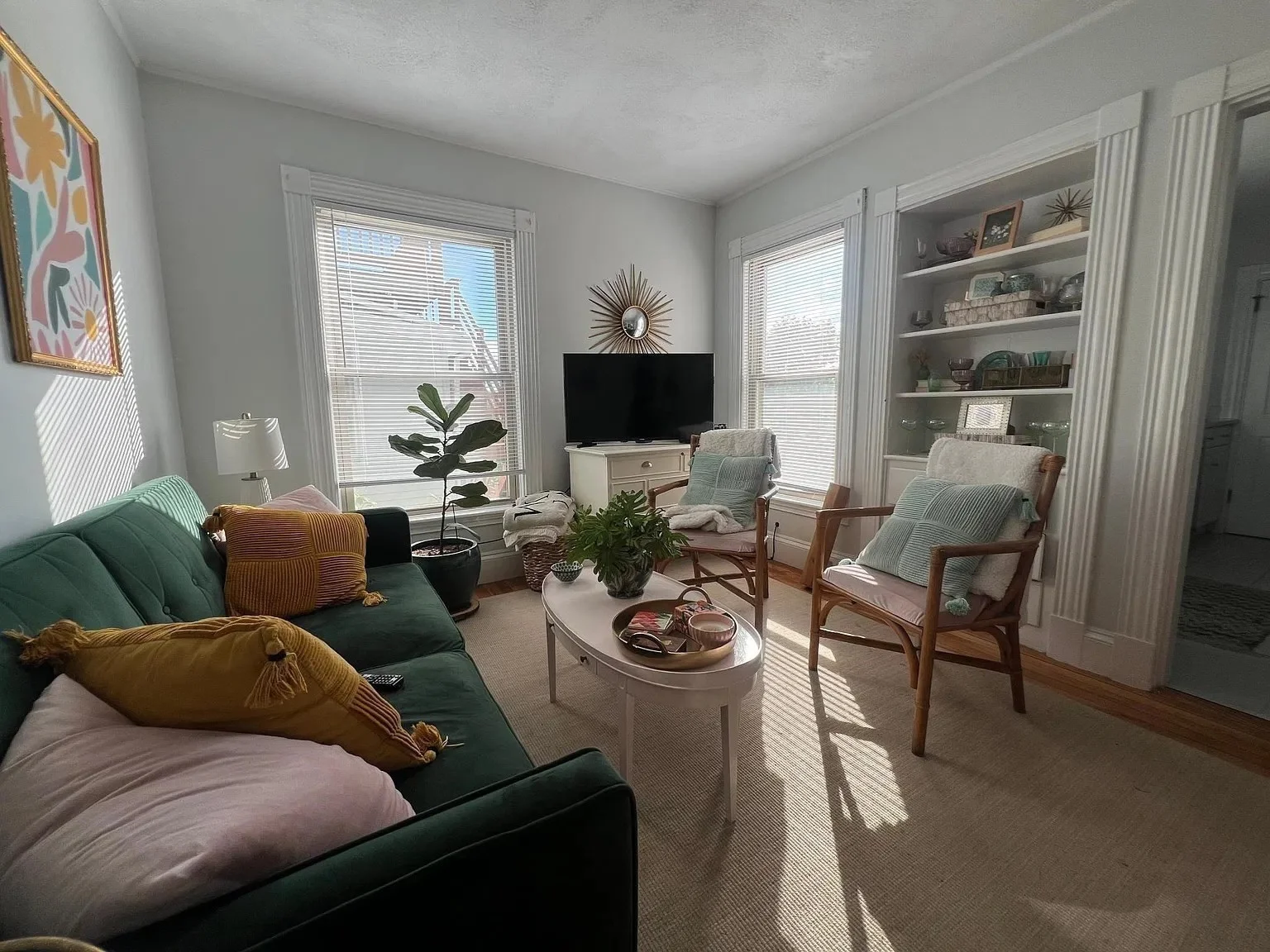2 bed, 1 bath apartment for rent at 127 Beale Unit B, Quincy — photo 3 of 10
