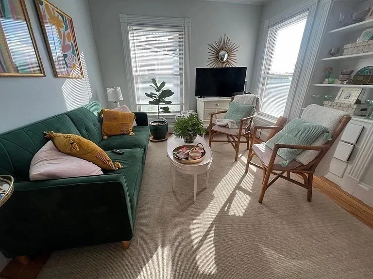 2 bed, 1 bath apartment for rent at 127 Beale Unit B, Quincy — photo 4 of 10
