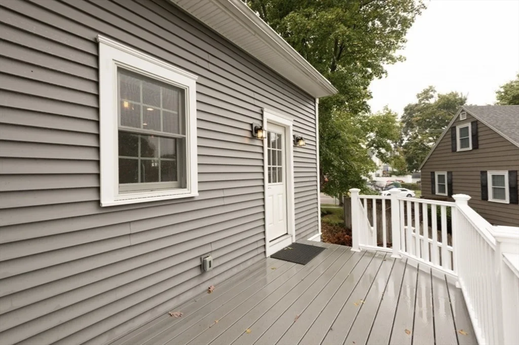 2 bed, 1 bath apartment for rent at 127 Bridge St Unit 1R, Beverly — photo 14 of 14