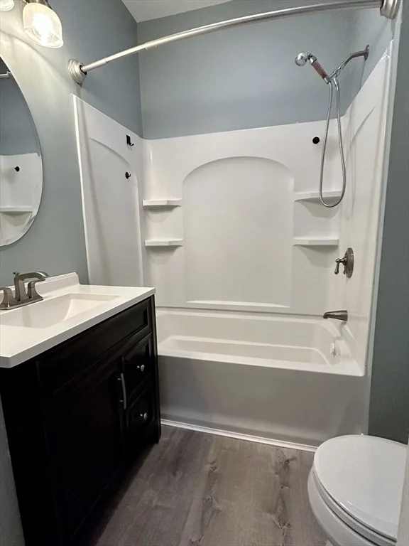 2 bed, 1 bath apartment for rent at 127 Bridge St Unit 1R, Beverly — photo 7 of 14