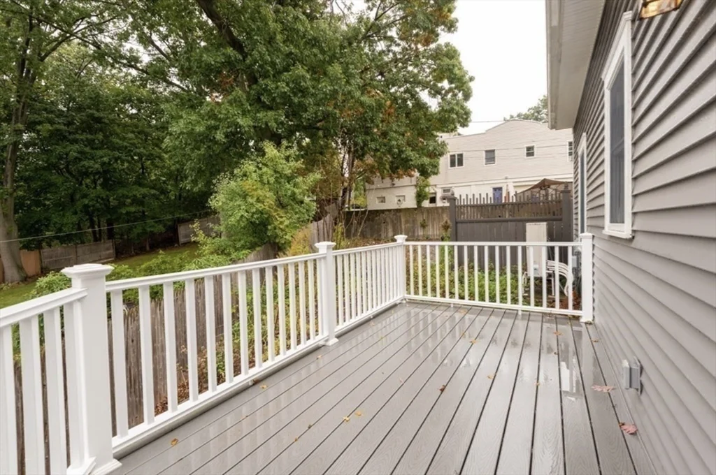 2 bed, 1 bath apartment for rent at 127 Bridge St Unit 1R, Beverly — photo 13 of 14