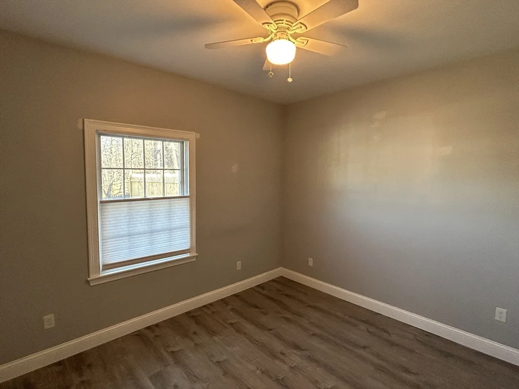 2 bed, 1 bath apartment for rent at 127 Bridge St Unit 1R, Beverly — photo 12 of 14