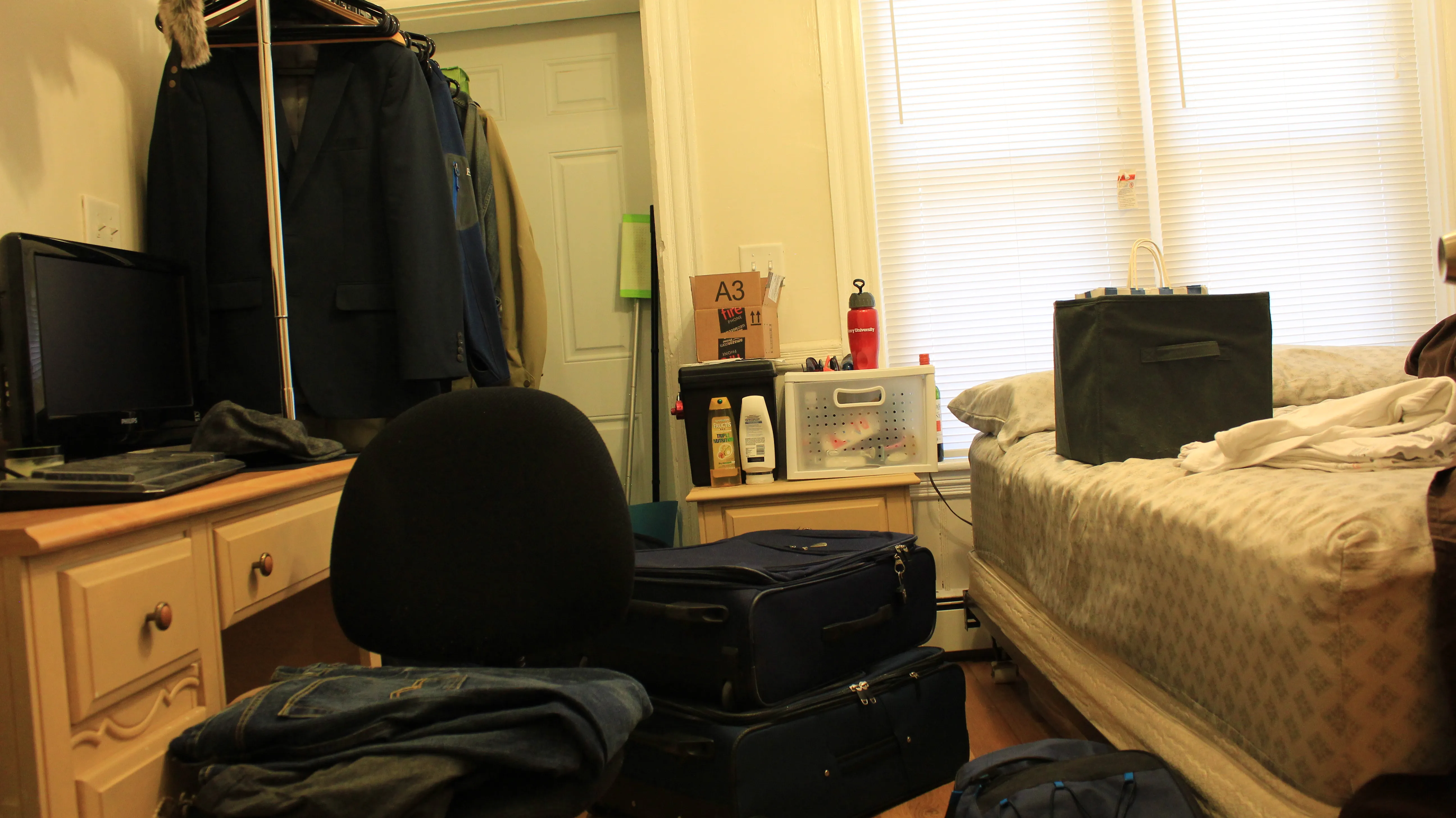 5 bed, 2 bath apartment for rent at 127 Cedar St Unit 3, Roxbury — photo 8 of 12