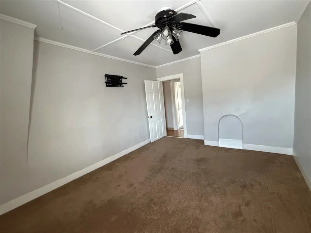 2 bed, 1 bath apartment for rent at 127 Court St Unit 3, Downtown — photo 11 of 14