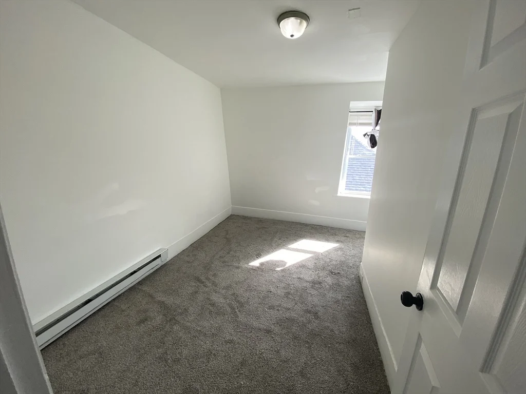 2 bed, 1 bath apartment for rent at 127 Dover St Unit 3, Lowell — photo 8 of 15