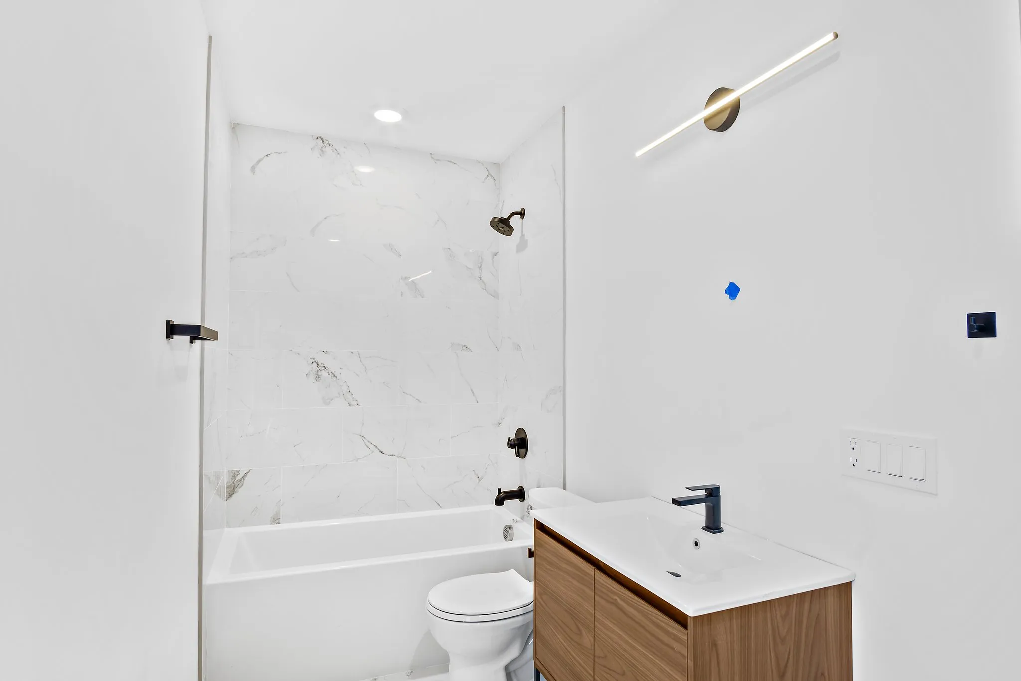 2 bed, 2 bath apartment for rent at 127 East Cottage St Unit 5, Dorchester — photo 10 of 17