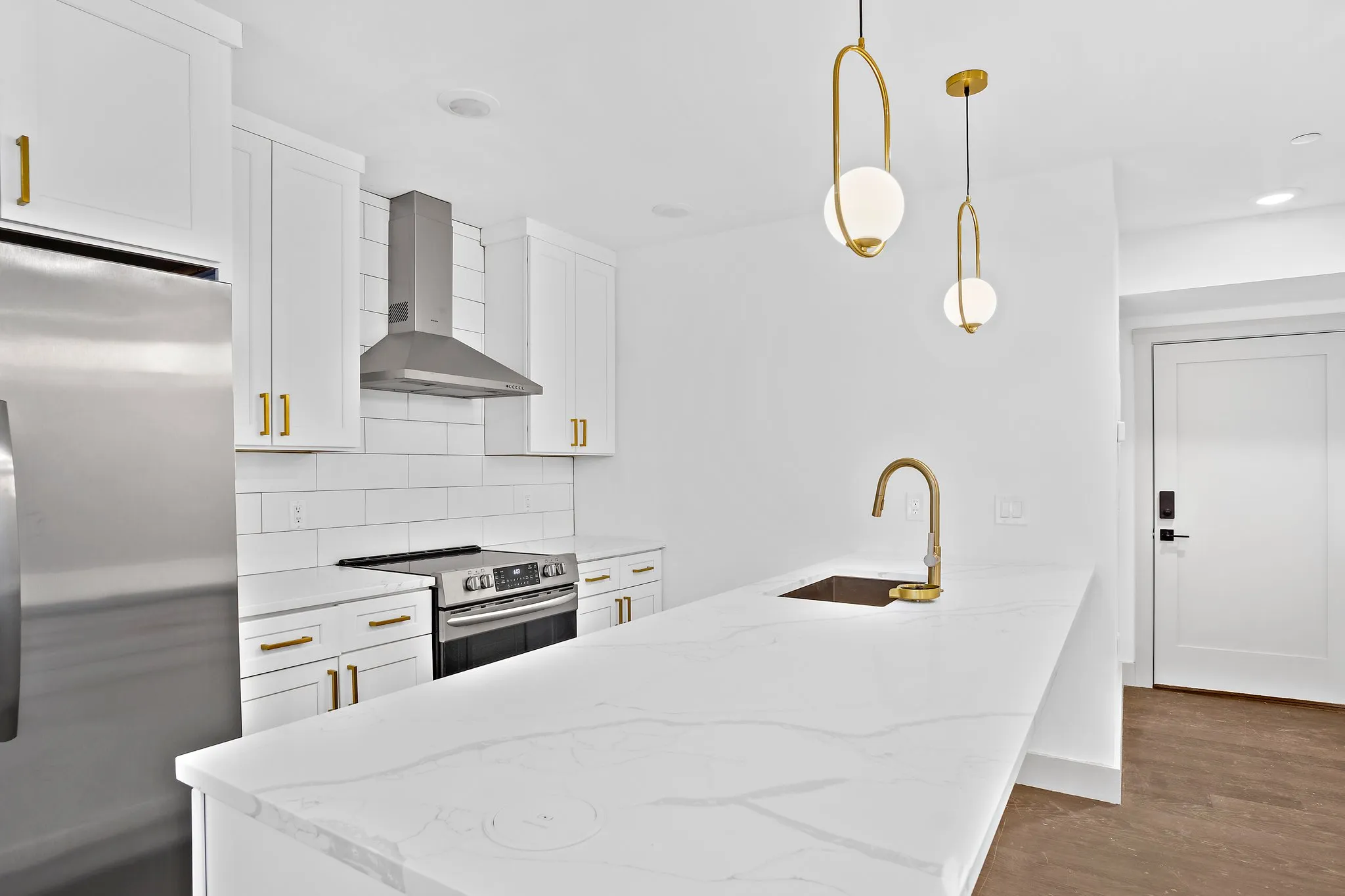 2 bed, 2 bath apartment for rent at 127 East Cottage St Unit 5, Dorchester — photo 2 of 17