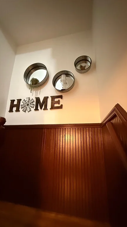 3 bed, 1 bath apartment for rent at 127 Eldridge St Unit 2, Taunton — photo 4 of 27