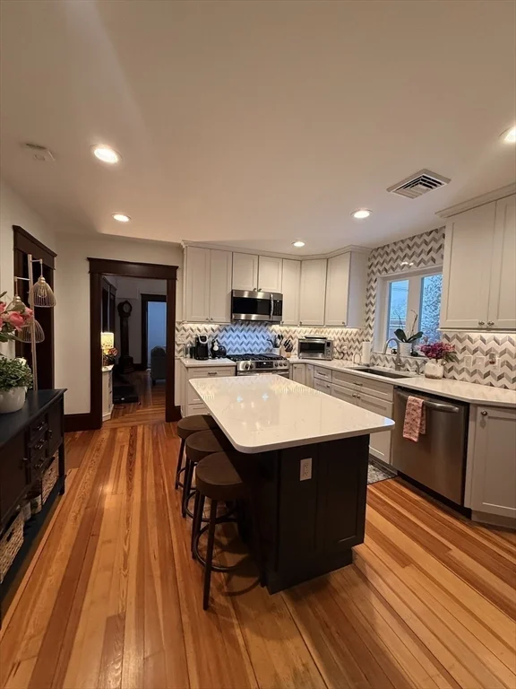 3 bed, 1 bath apartment for rent at 127 Eldridge St Unit 2, Taunton — photo 9 of 27