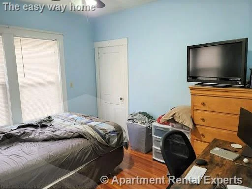 3 bed, 1 bath apartment for rent at 127 Hillsdale Rd Unit 2, Tufts — photo 7 of 8