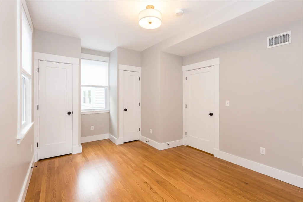 4 bed, 2 bath apartment for rent at 127 Hudson Unit 1, Spring Hill — photo 14 of 20