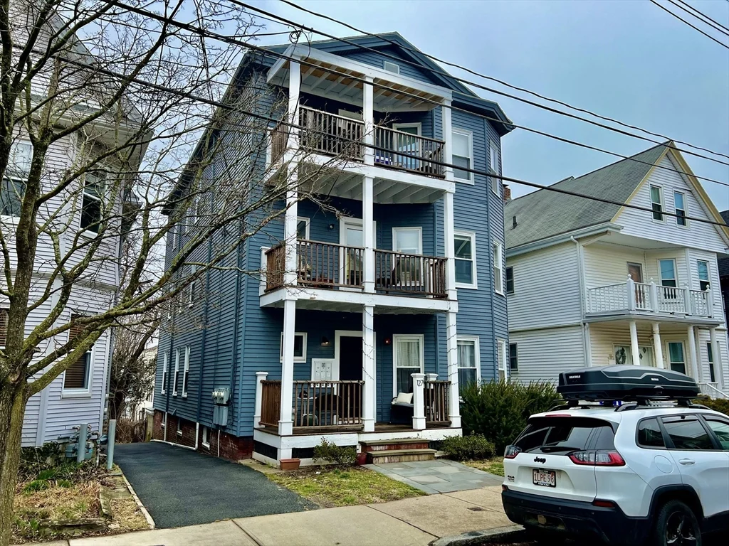 4 bed, 2 bath apartment for rent at 127 Hudson Unit 1, Spring Hill
