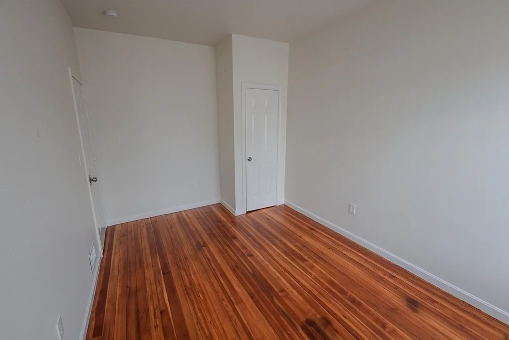 4 bed, 1 bath apartment for rent at 127 Intervale St Unit 2, Dorchester — photo 21 of 23