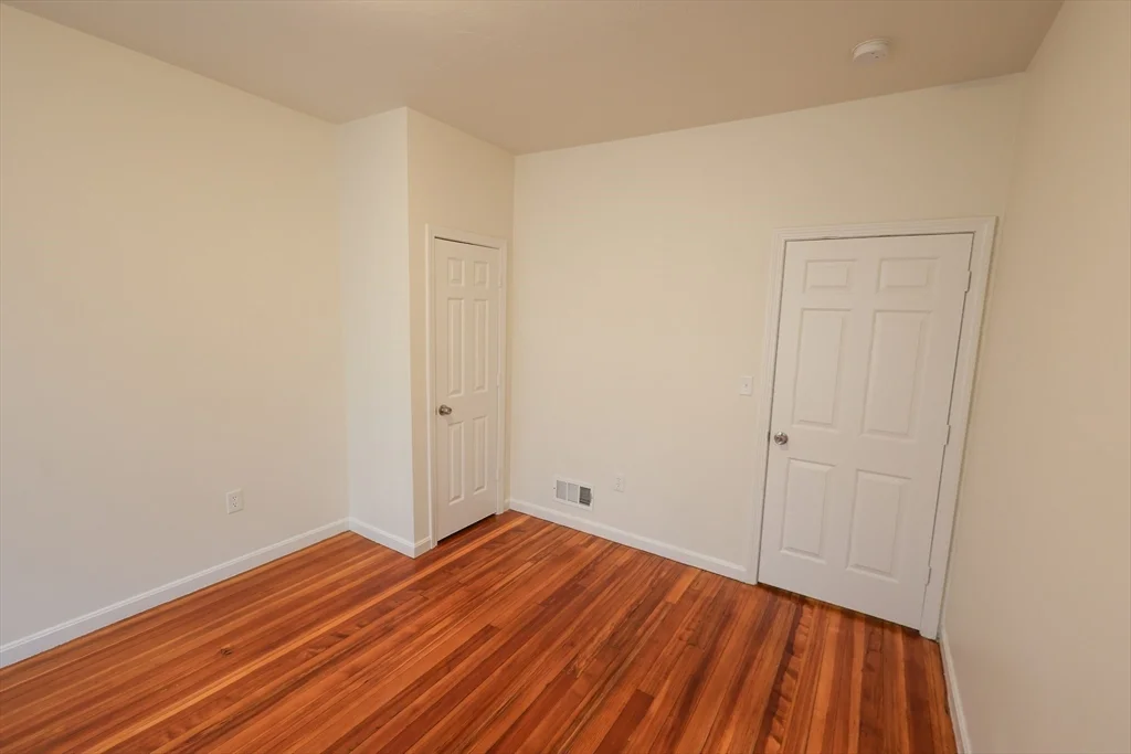 4 bed, 1 bath apartment for rent at 127 Intervale St Unit 3, Dorchester — photo 14 of 21
