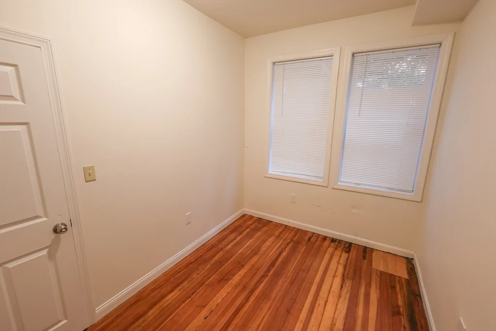 4 bed, 1 bath apartment for rent at 127 Intervale St Unit 3, Dorchester — photo 21 of 21