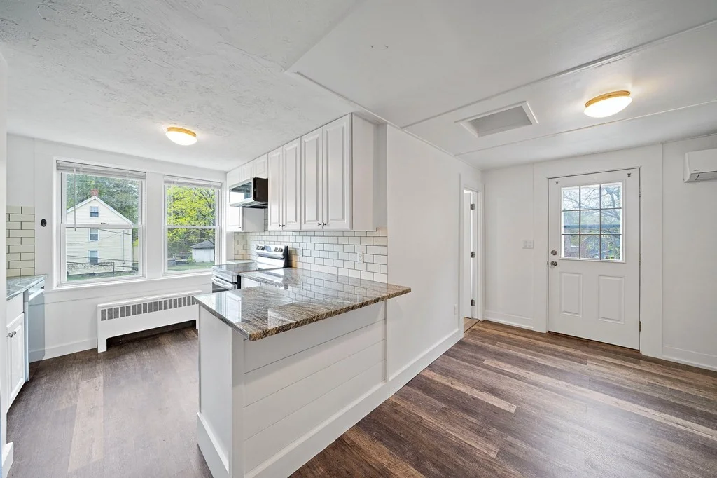 2 bed, 2 bath apartment for rent at 127 Mechanic St Unit 2, Canton — photo 5 of 14