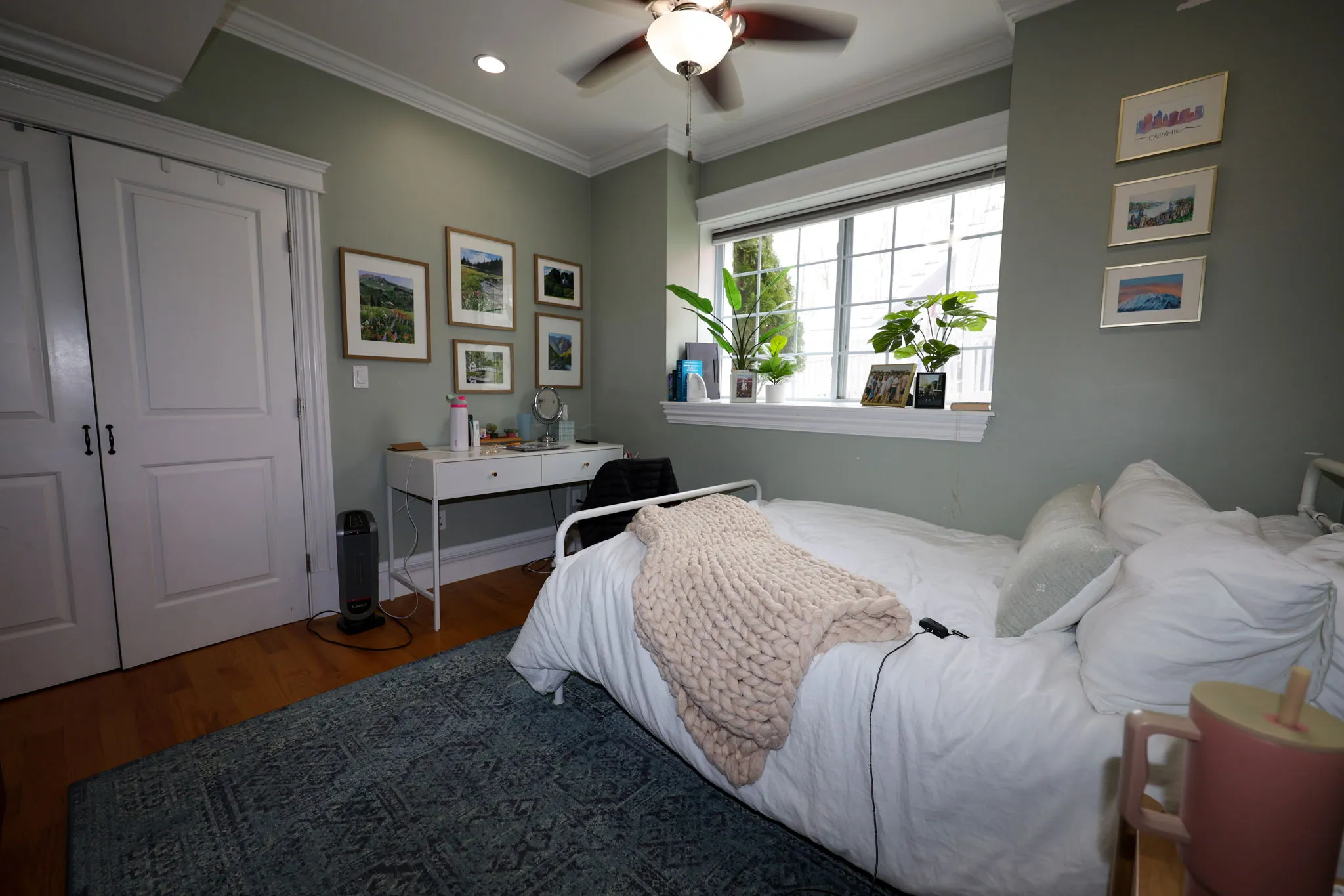 5 bed, 4 bath apartment for rent at 127 Nonantum St Unit 1, Oak Square — photo 11 of 34