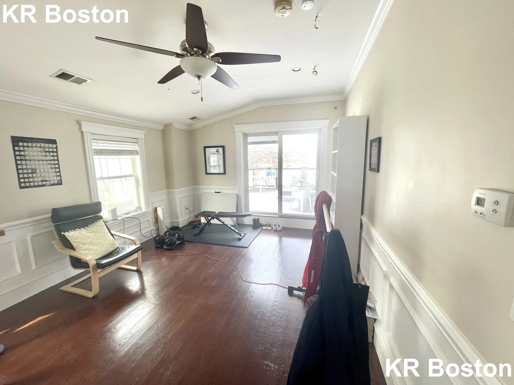 4 bed, 3 bath apartment for rent at 127 Nonantum St Unit 2, Oak Square — photo 27 of 60