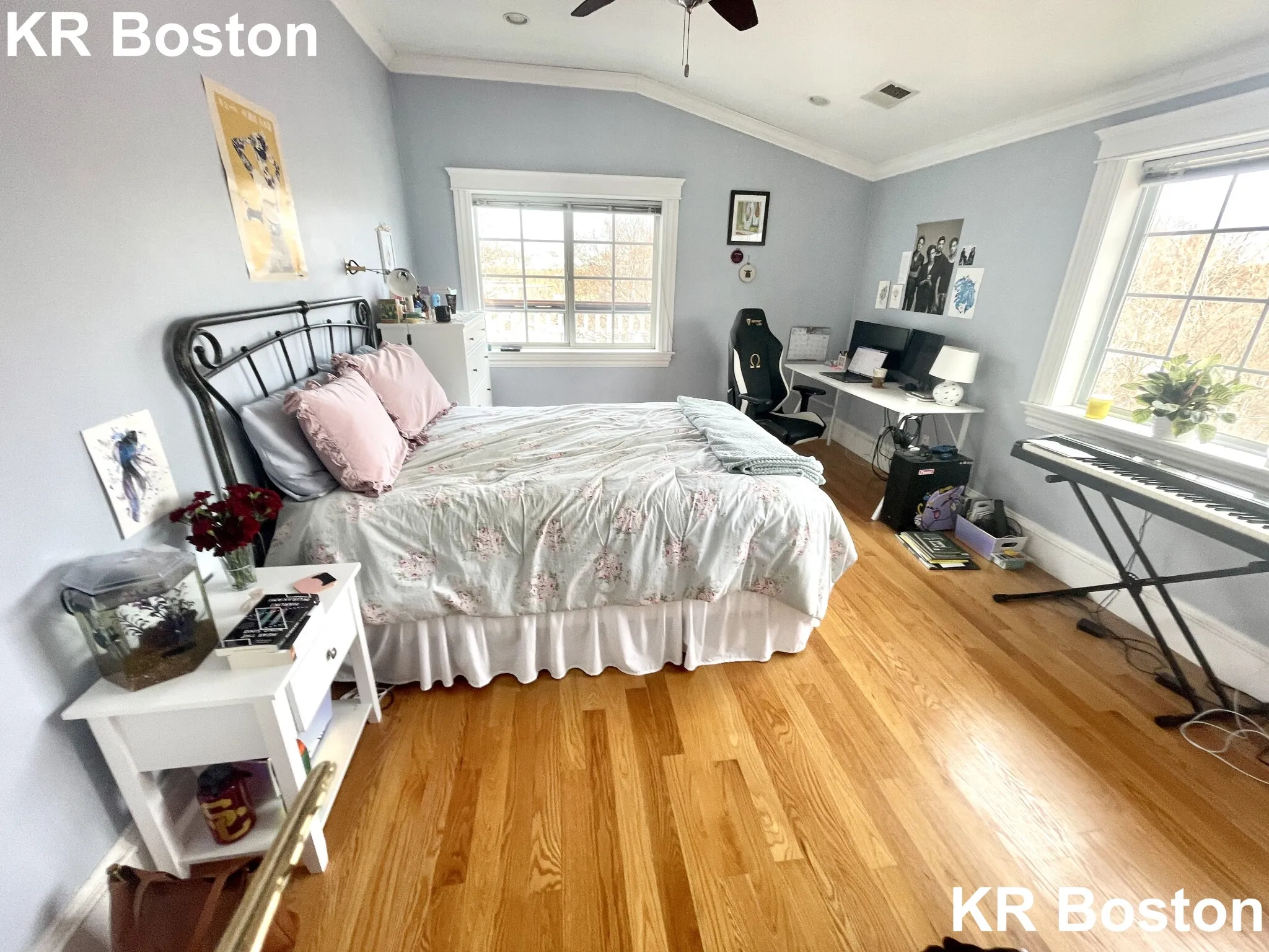 4 bed, 3 bath apartment for rent at 127 Nonantum St Unit 2, Oak Square — photo 20 of 60