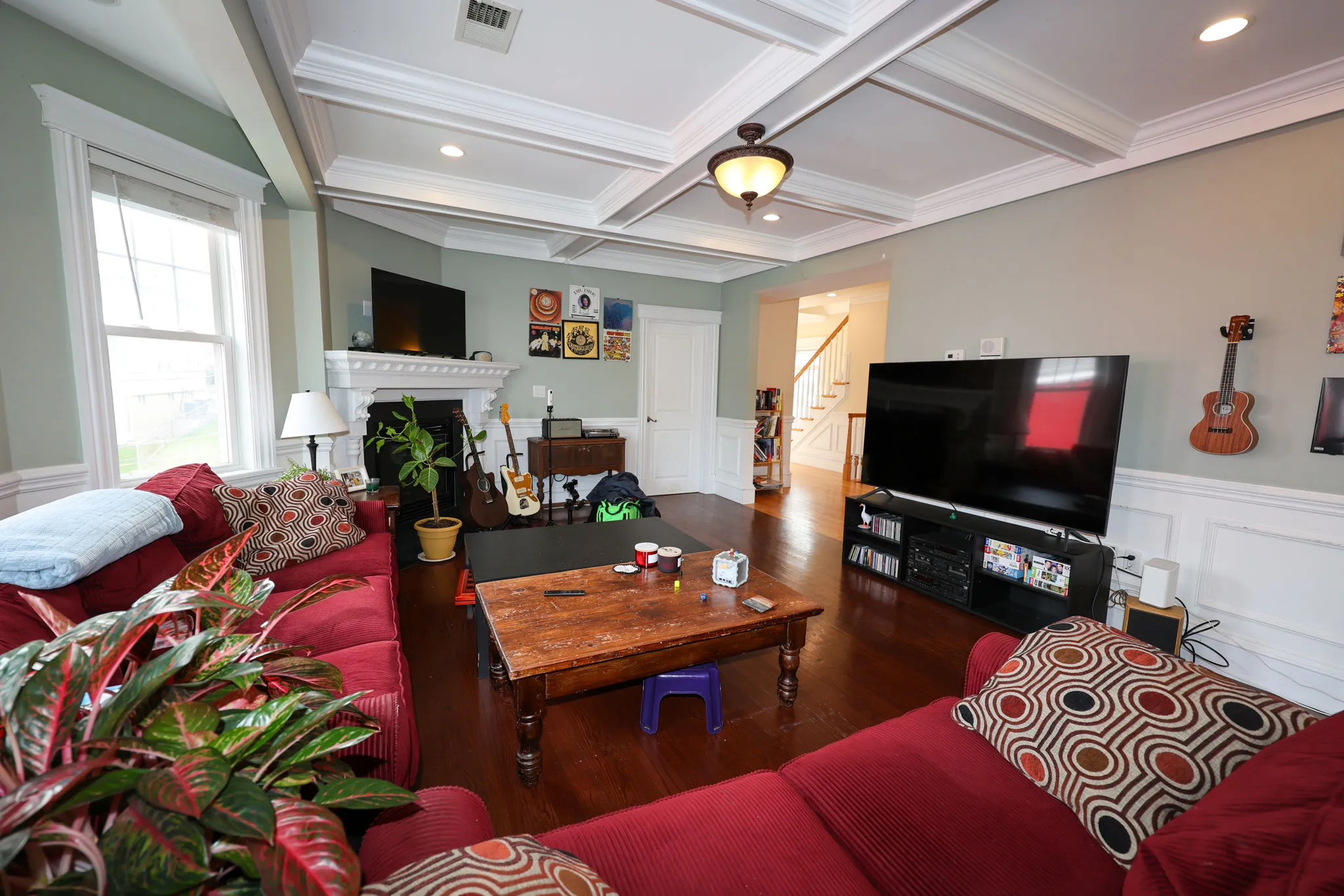 4 bed, 3 bath apartment for rent at 127 Nonantum St Unit 2, Oak Square — photo 47 of 60