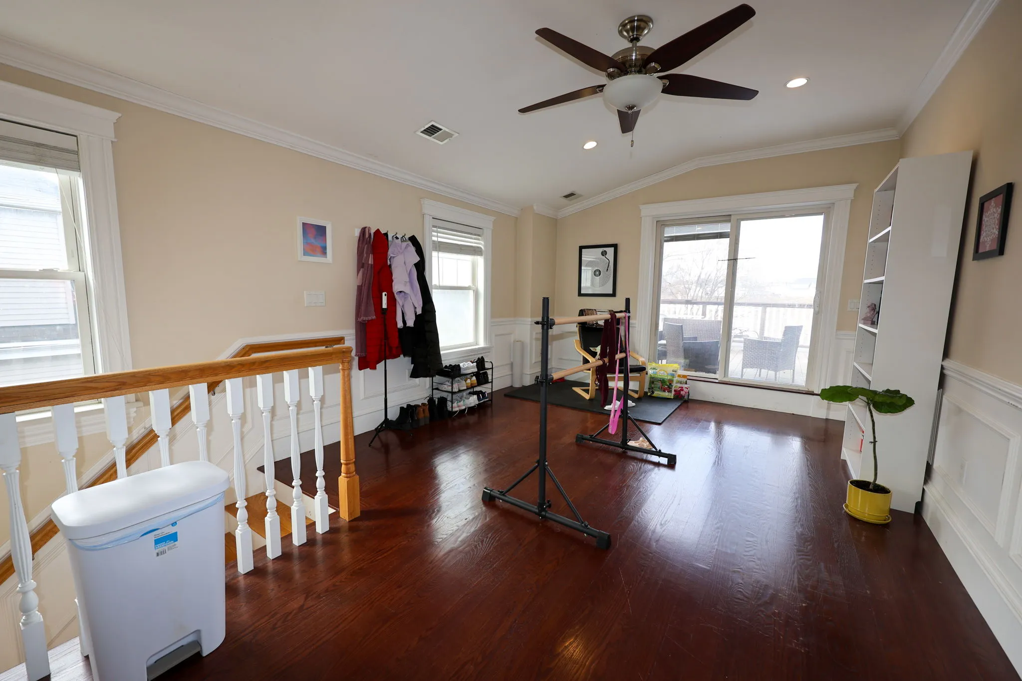 4 bed, 3 bath apartment for rent at 127 Nonantum St Unit 2, Oak Square — photo 39 of 60