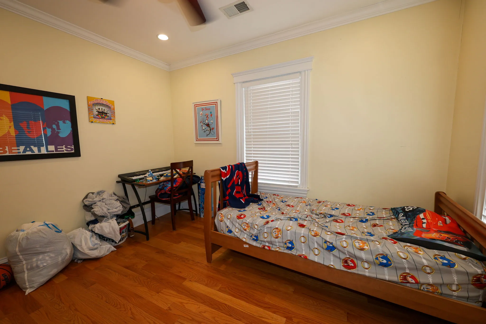 4 bed, 3 bath apartment for rent at 127 Nonantum St Unit 2, Oak Square — photo 38 of 60