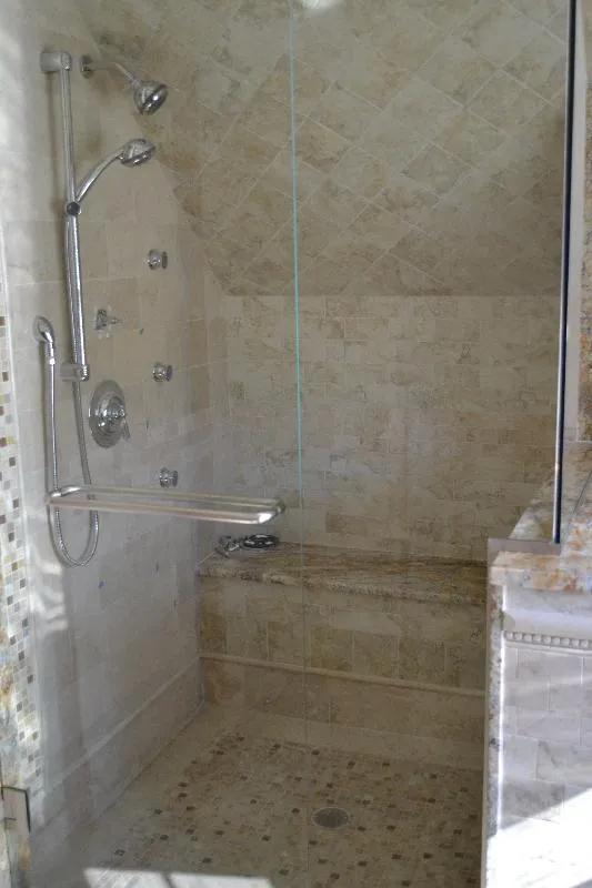 4 bed, 3 bath apartment for rent at 127 Nonantum St Unit 2, Oak Square — photo 56 of 60