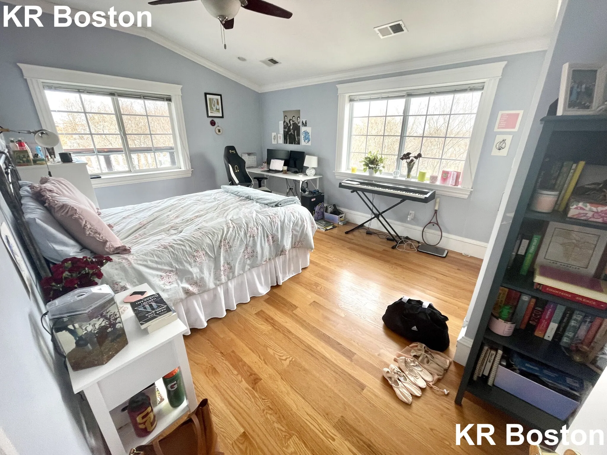 4 bed, 3 bath apartment for rent at 127 Nonantum St Unit 2, Oak Square — photo 19 of 60