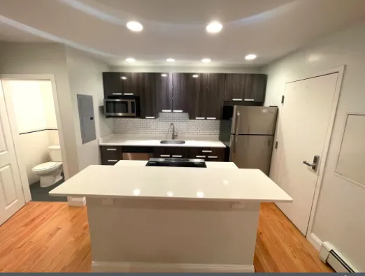 1 bed, 1 bath apartment for rent at 127 Saint Botolph St Unit 1, Back Bay — photo 2 of 17