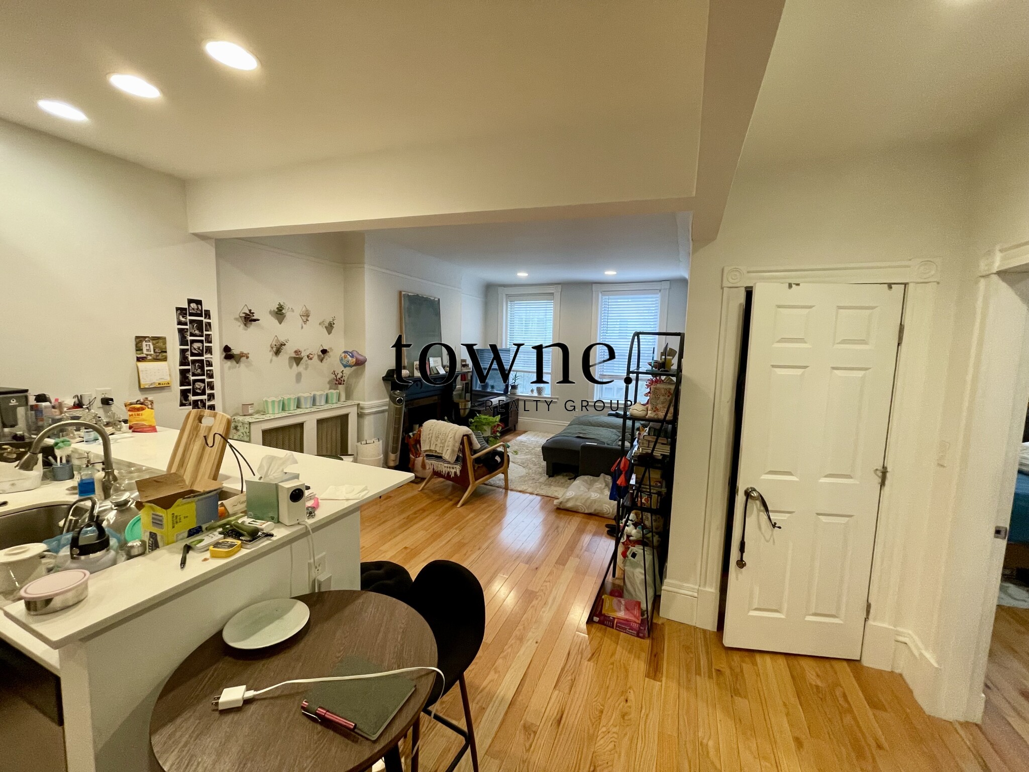 1 bed, 1 bath apartment for rent at 127 Saint Botolph St Unit 4, Back Bay