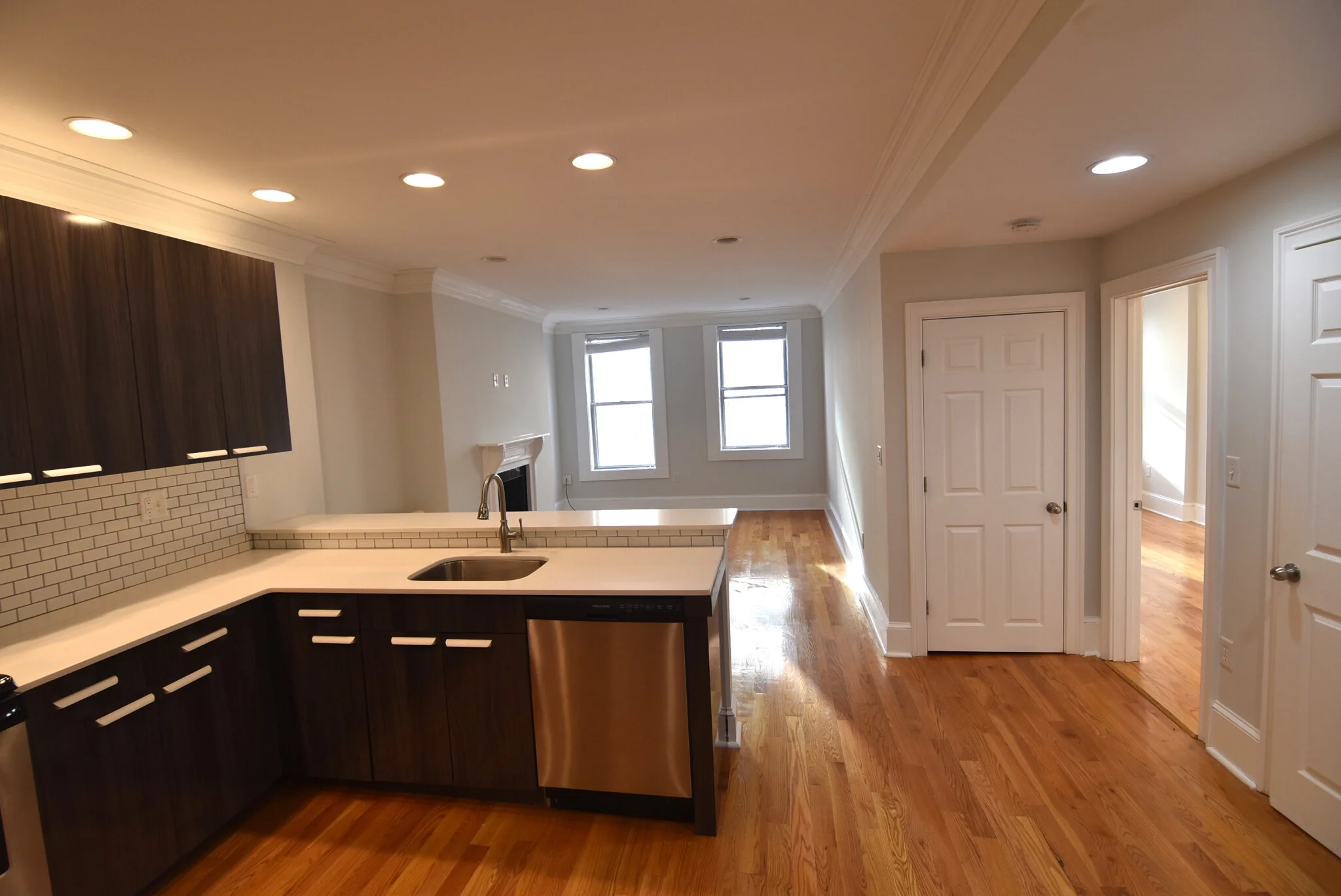 1 bed, 1 bath apartment for rent at 127 Saint Botolph St Unit 6, Back Bay — photo 4 of 12