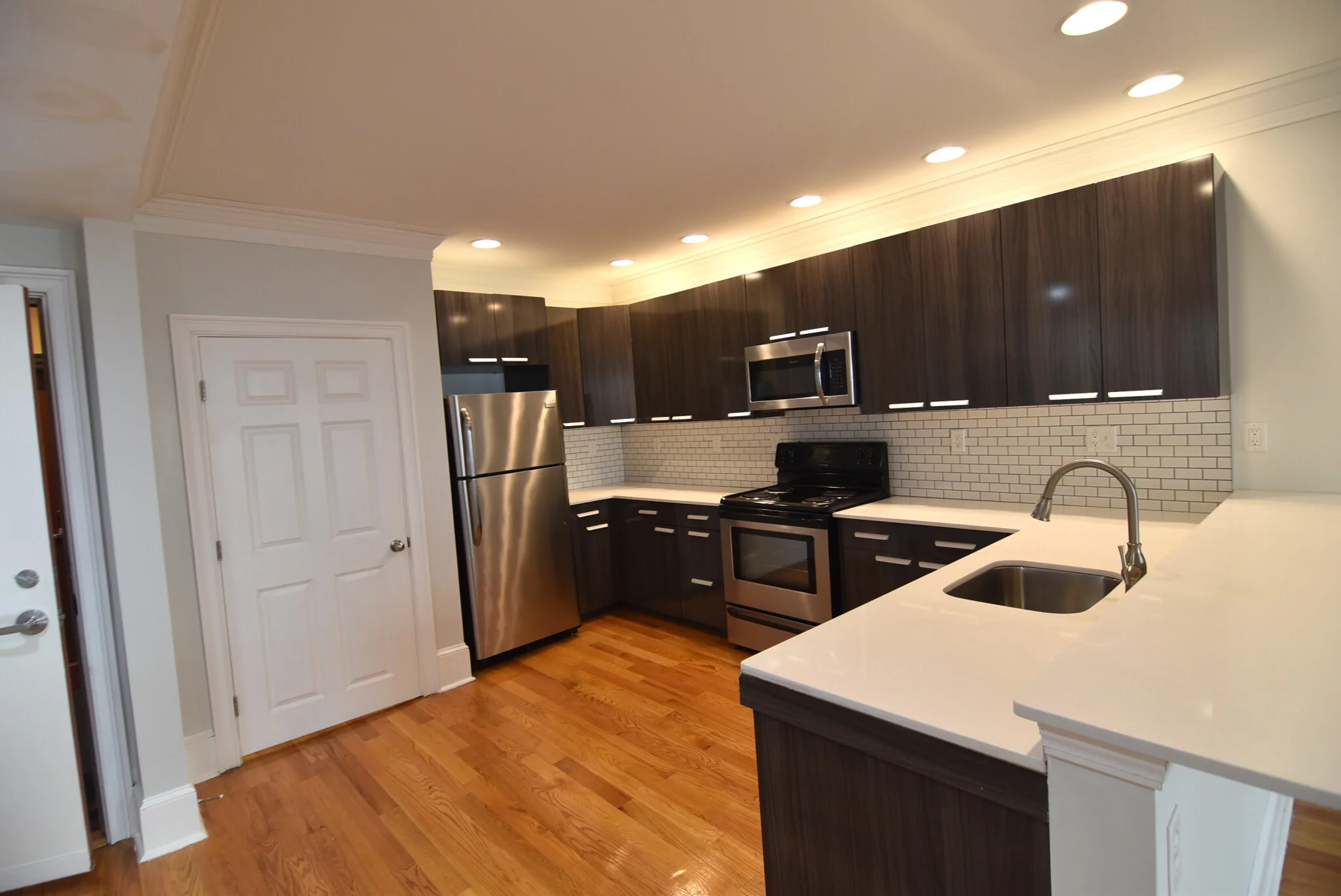 1 bed, 1 bath apartment for rent at 127 Saint Botolph St Unit 6, Back Bay — photo 2 of 12